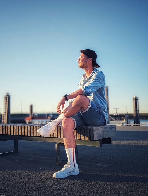 TAA再遭伤情打击2025报销：后防问题困扰阿隆索，解决不好就下课