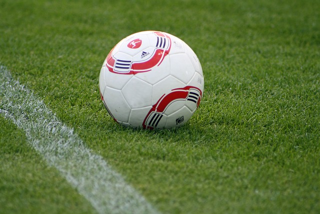 日职联战报：两队屡失良机，东京绿茵0-0福冈黄蜂